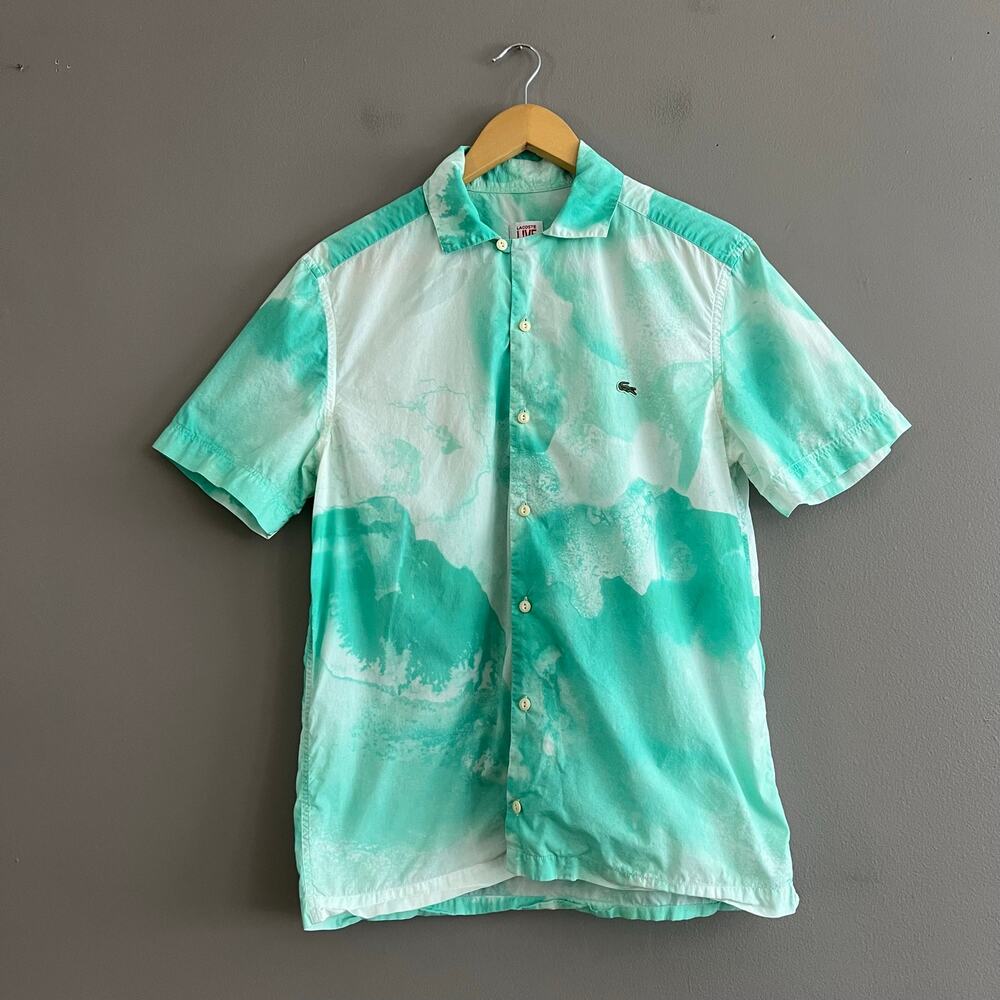 Lacoste L!VE Men’s Short Sleeve Button Down Shirt Size 40 Medium Green Tie Dye